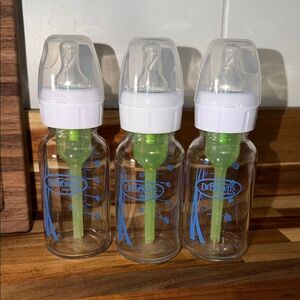 Dr. Brown’s Natural Flow Glass Baby Bottles Set of 3 – 4 oz – Complete